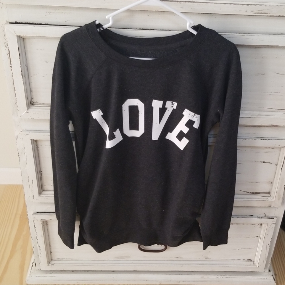 Maternity sweatshirt